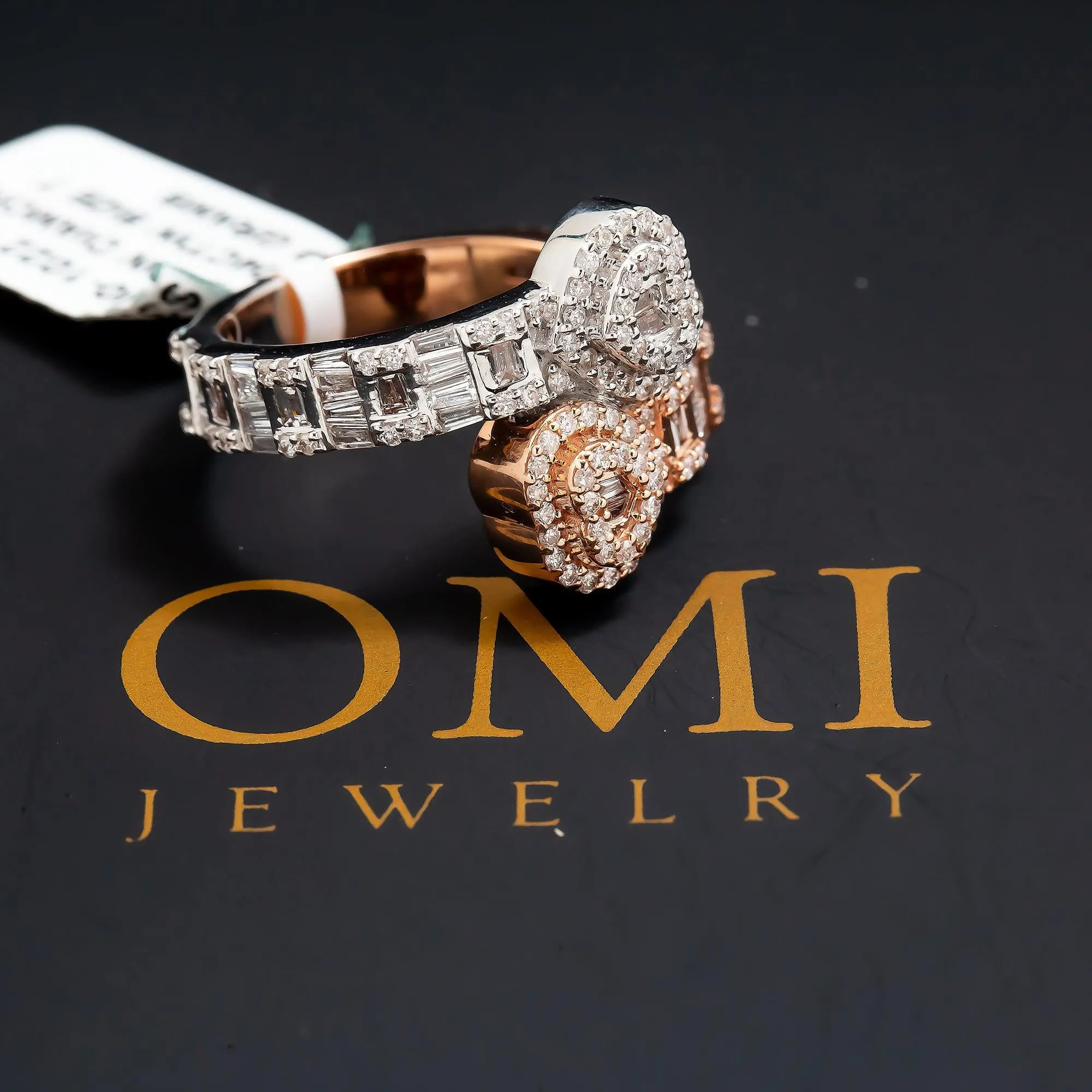 10K GOLD TWO TONE BAGUETTE AND ROUND DIAMOND DOUBLE HEART RING 1.04 CT