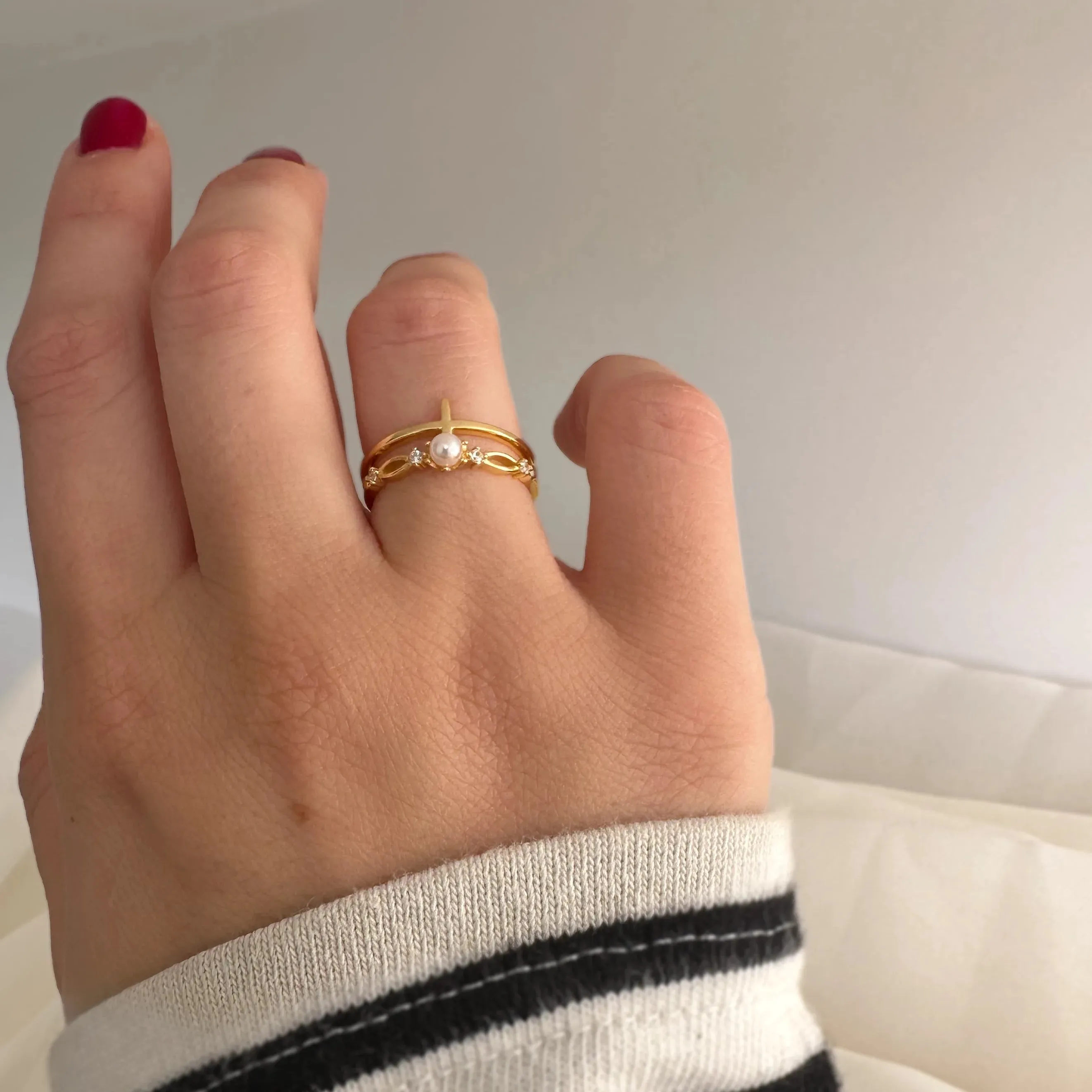 CROSS RING