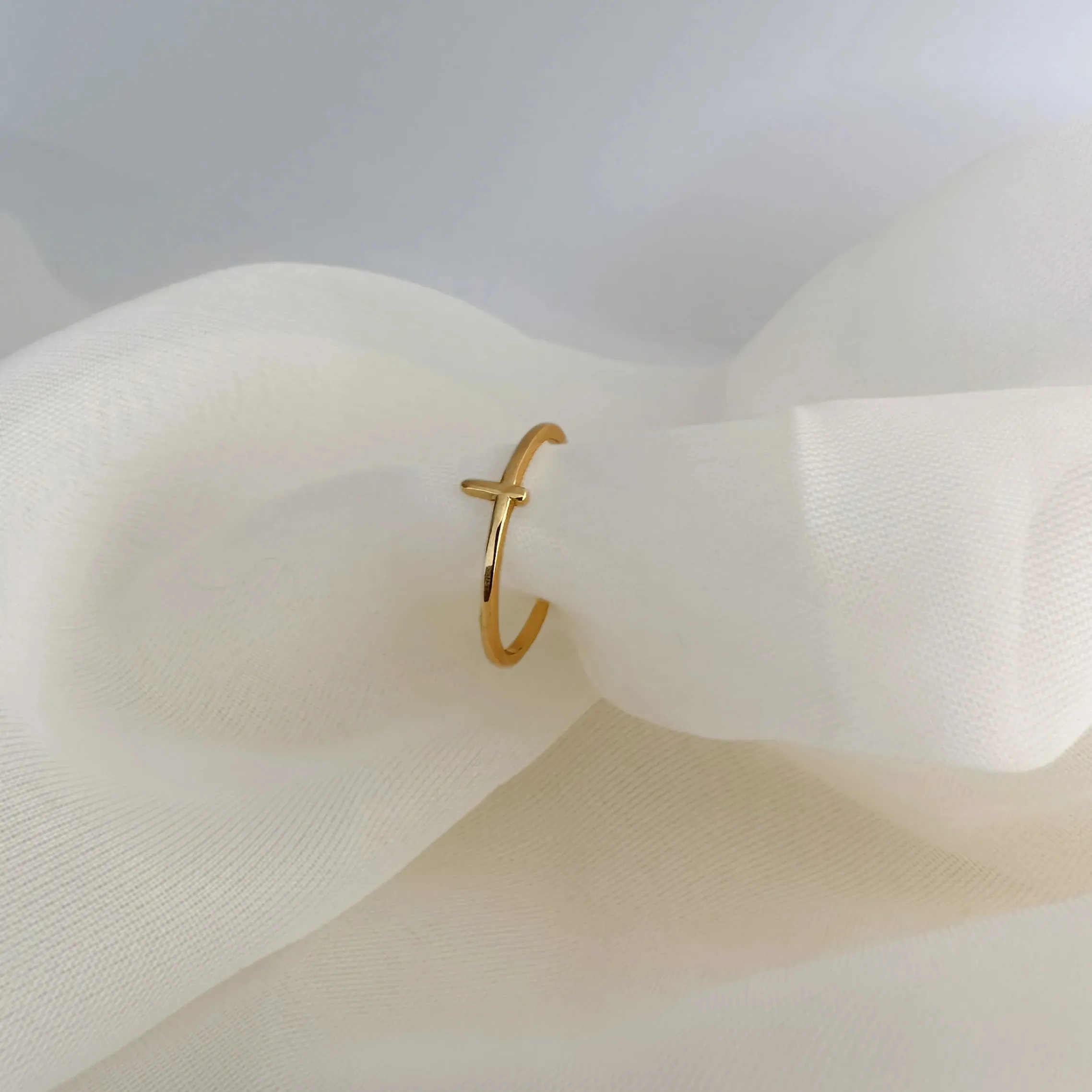 CROSS RING