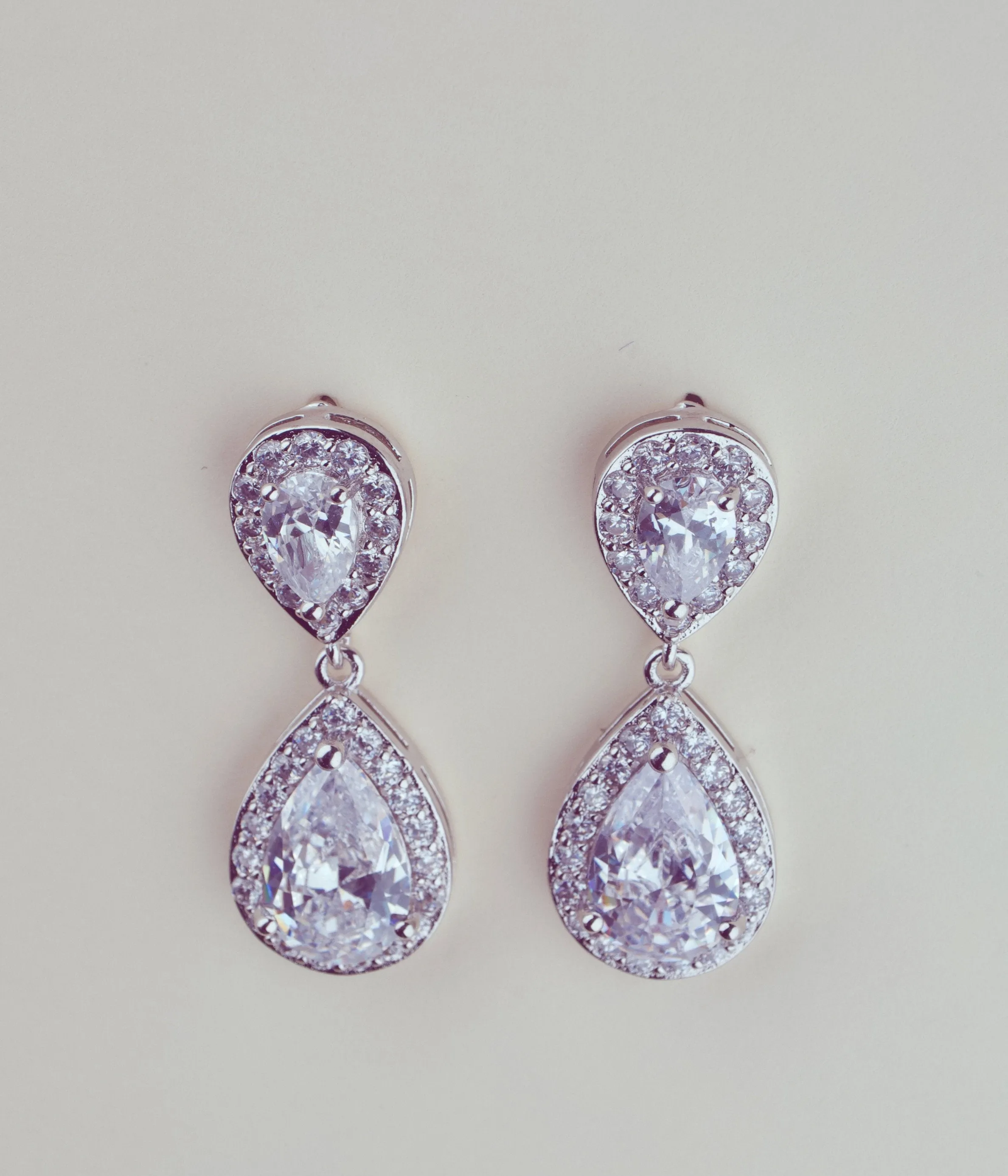 Crystal Bridesmaids Earrings Gold Drop Earrings Silver Wedding Jewelry Crystal Tea drop Earrings Gold Bridal Jewelry Bridesmaids earrings