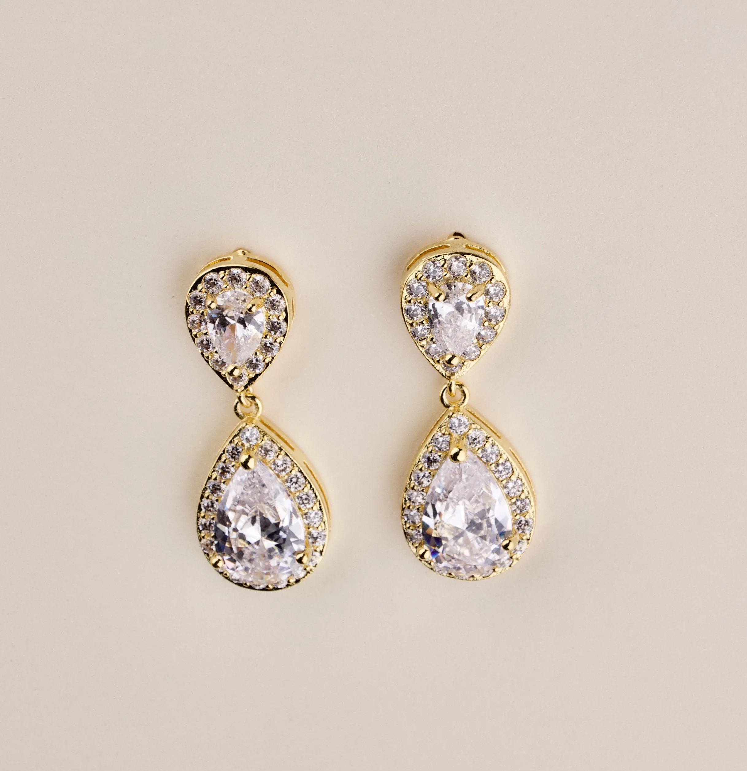 Crystal Bridesmaids Earrings Gold Drop Earrings Silver Wedding Jewelry Crystal Tea drop Earrings Gold Bridal Jewelry Bridesmaids earrings