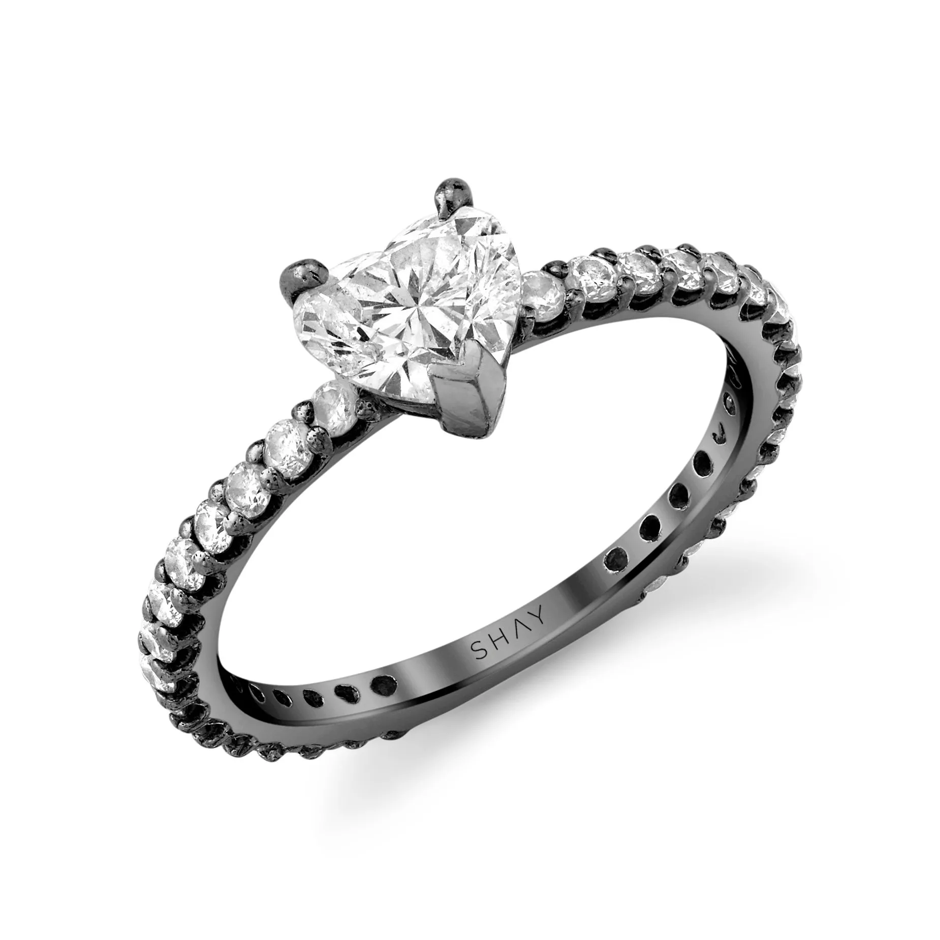 DIAMOND SOLITAIRE HEART RING