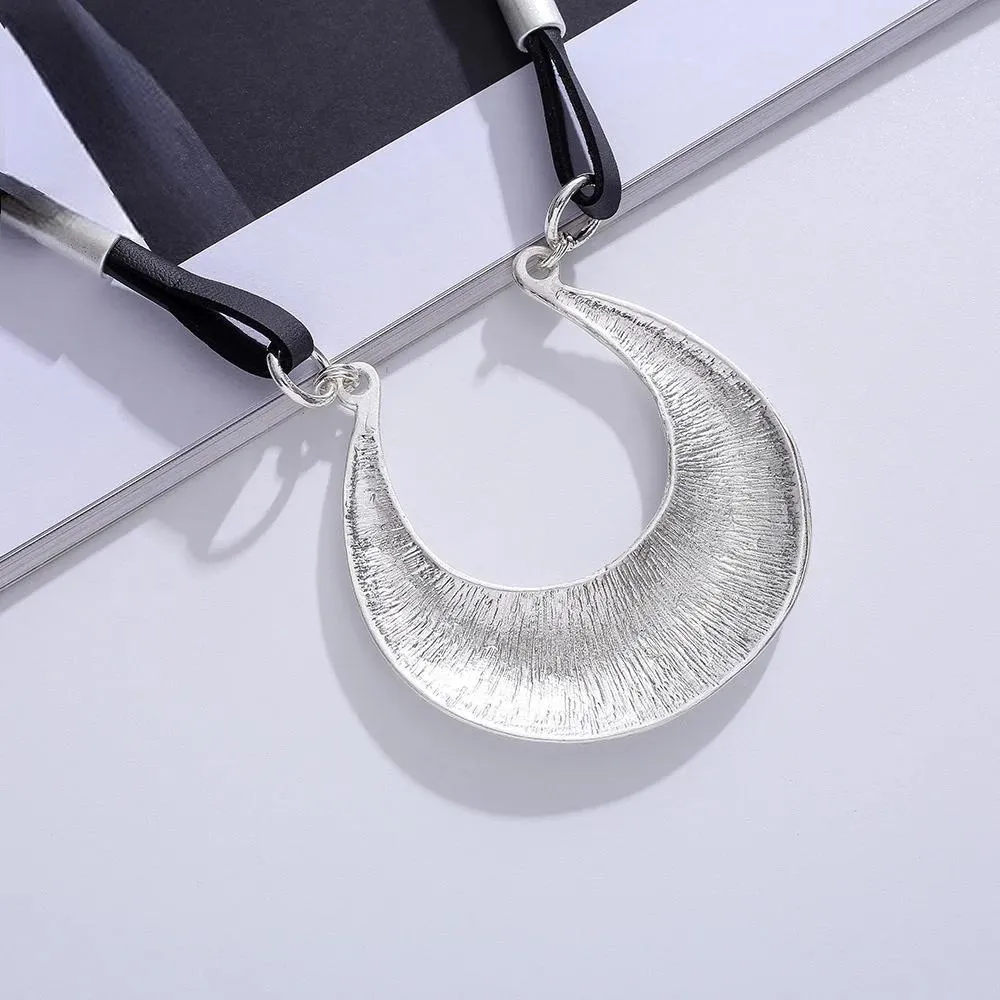 Fashion Jewelry Choker Necklaces for Women Silver Color Pendants