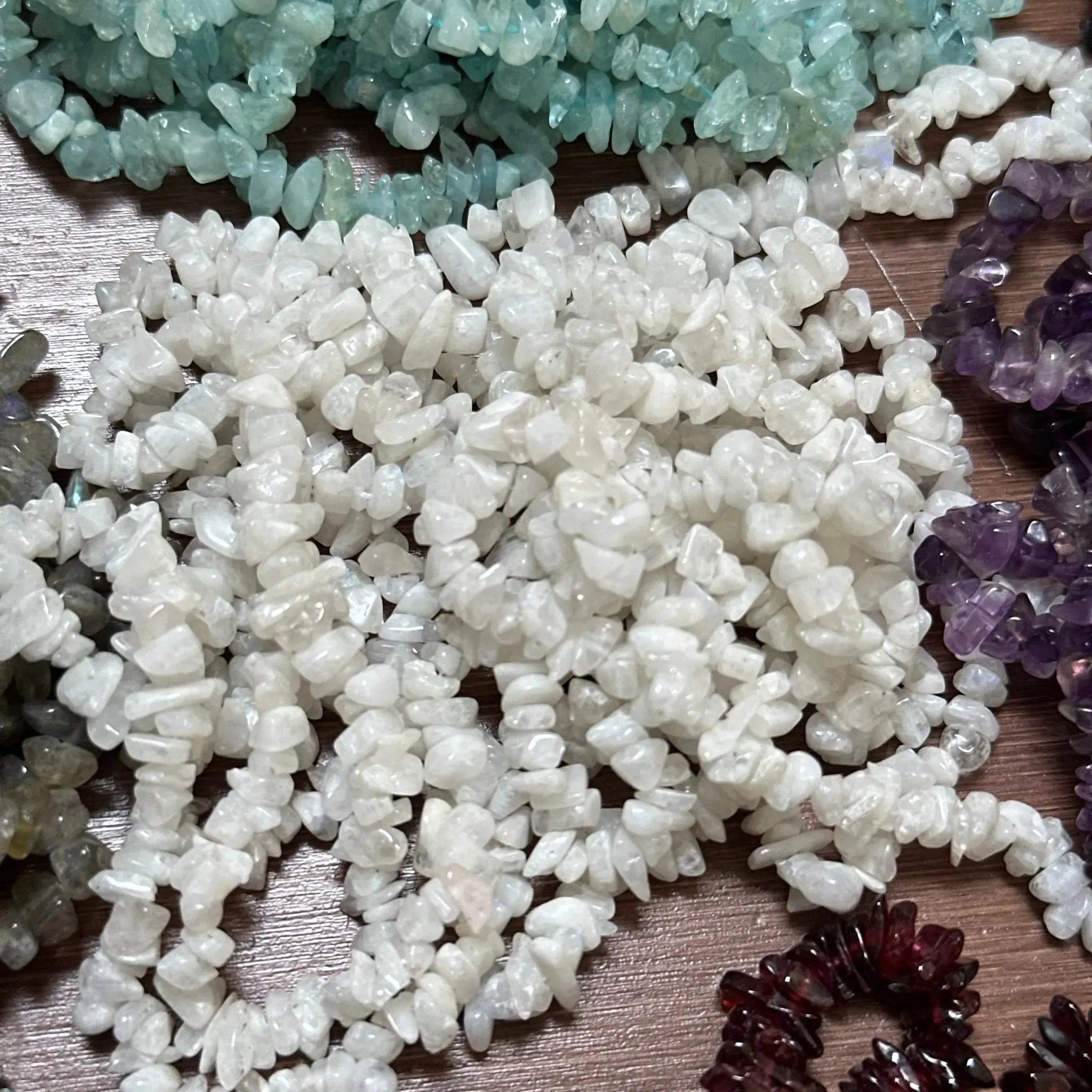 Gemstone Chip Necklaces 33 nch