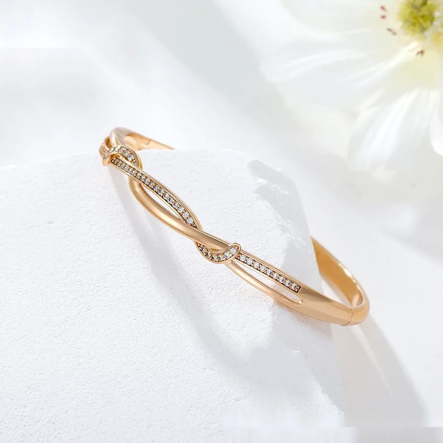 Gleaming Bracelet