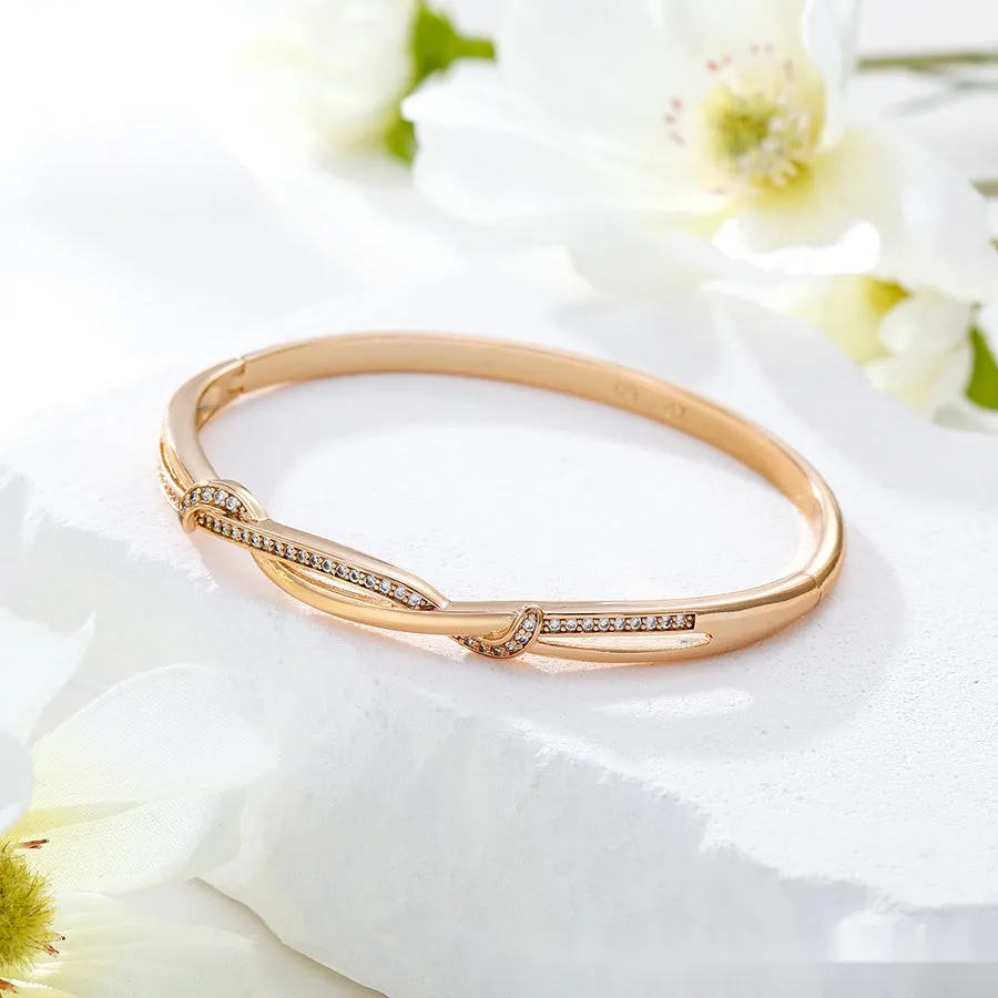 Gleaming Bracelet