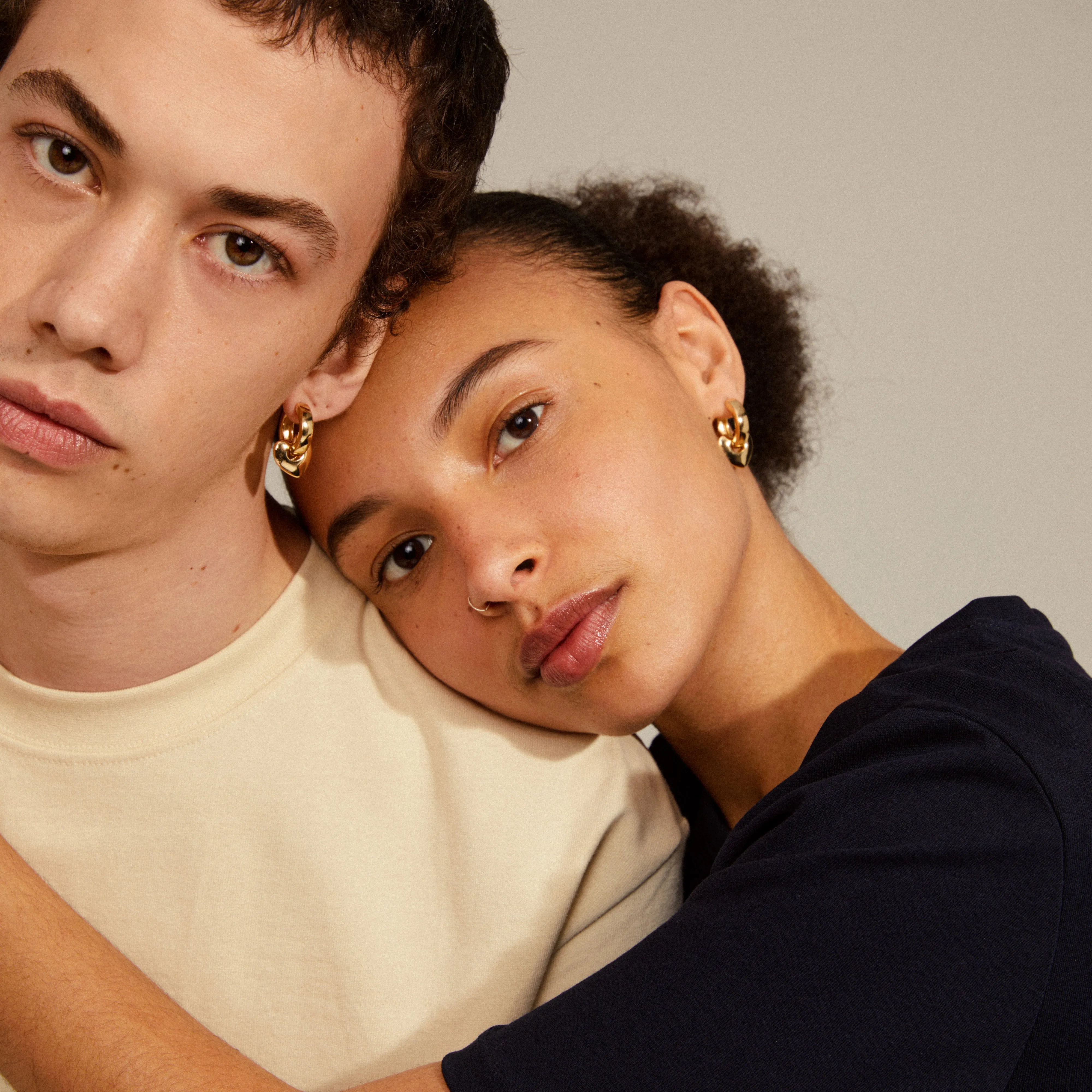 IOKASTE chunky hoops gold-plated