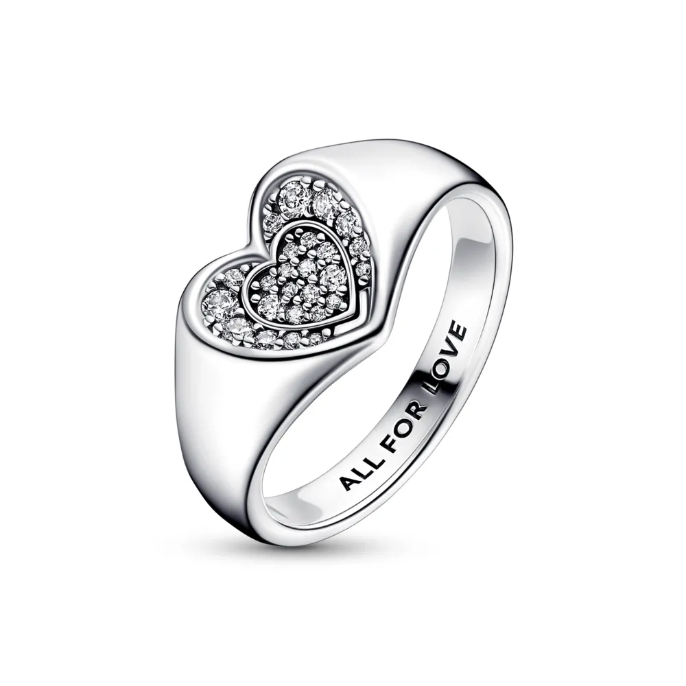 Radiant Heart Pavé Signet Ring