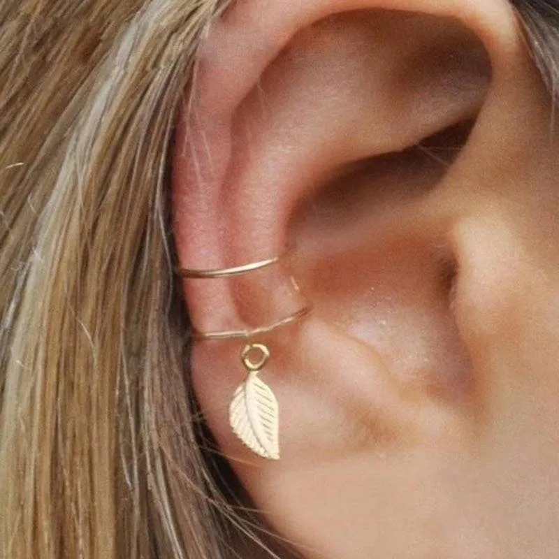 Silver Metal Butterfly Sparkling Zircon Ear Cuff without Piercing For Women