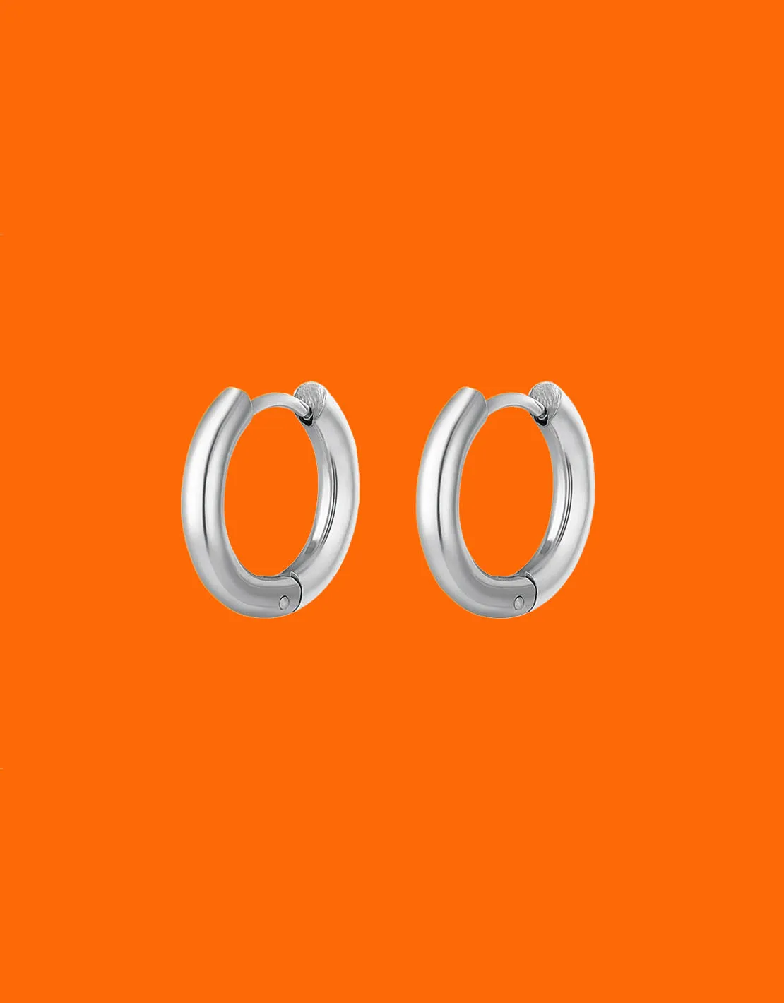 Small basic creoles earrings